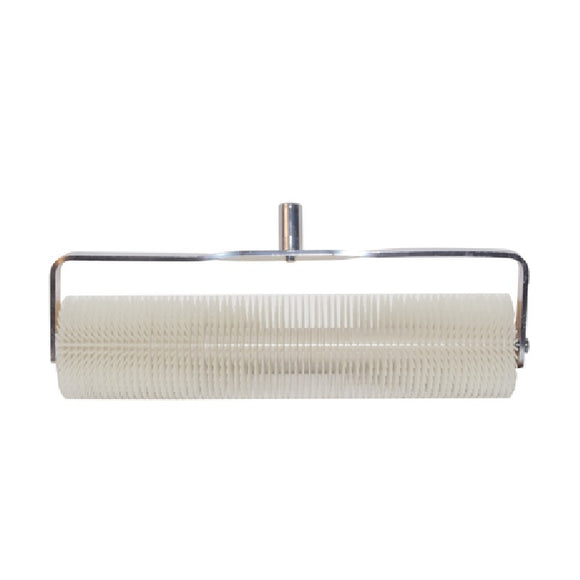 18" Self-Leveling Spike Roller